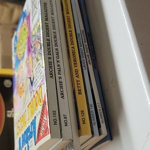 Archie comics as per photos x 6